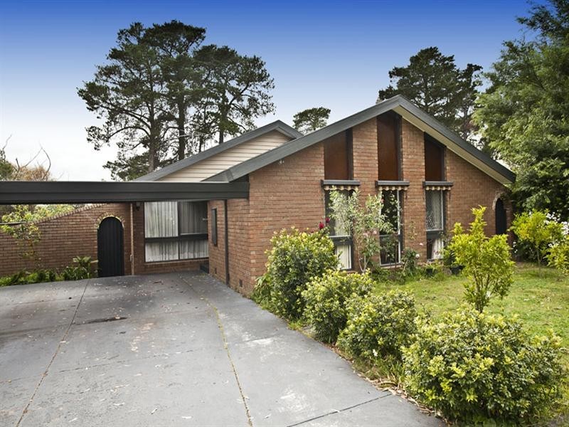 13 Aztec Court, Wheelers Hill VIC 3150