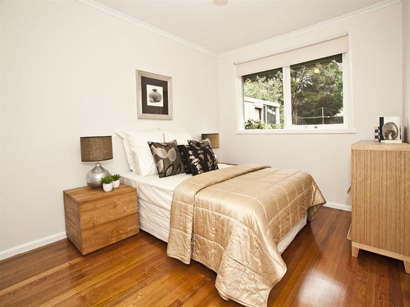 27 Westlands Road, Glen Waverley VIC 3150