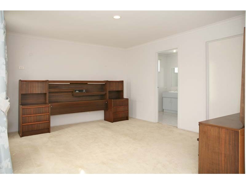 43 Wilma Avenue, Mulgrave VIC 3170