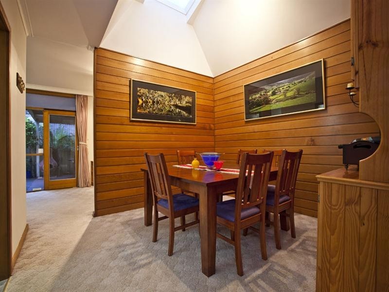 76 Jubilee Street, Mount Waverley VIC 3149