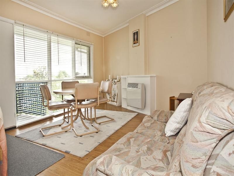 1/1761 Dandenong Road, Oakleigh VIC 3166