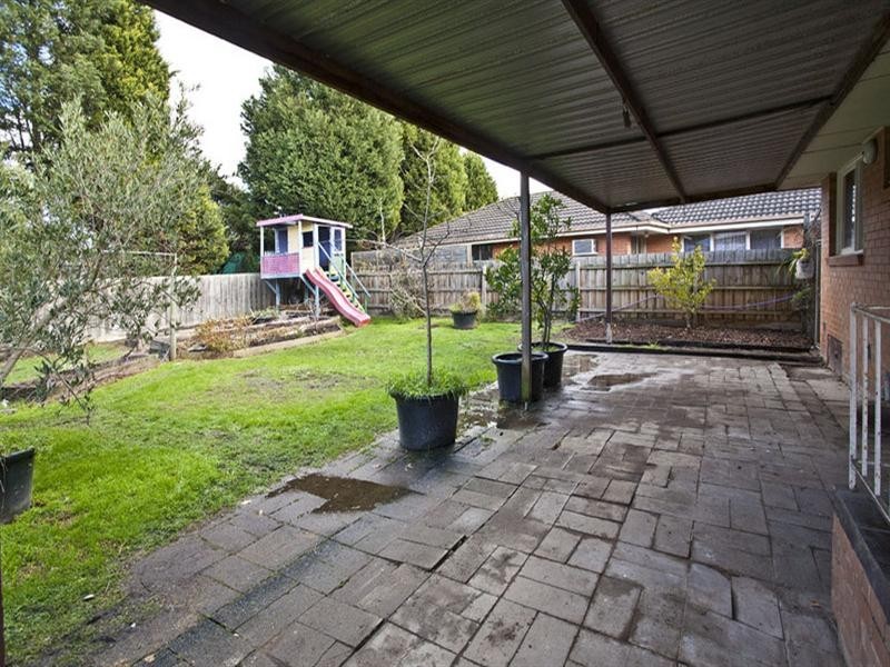 848 High Street Road, Glen Waverley VIC 3150