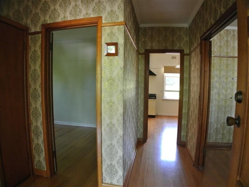 34 Vannam Drive, Ashwood VIC 3147