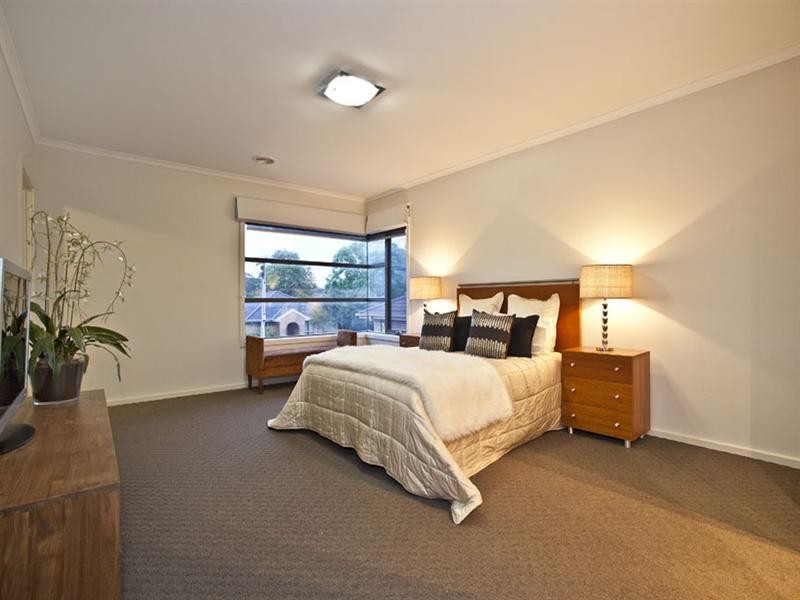 5 Rowan Court, Mount Waverley VIC 3149