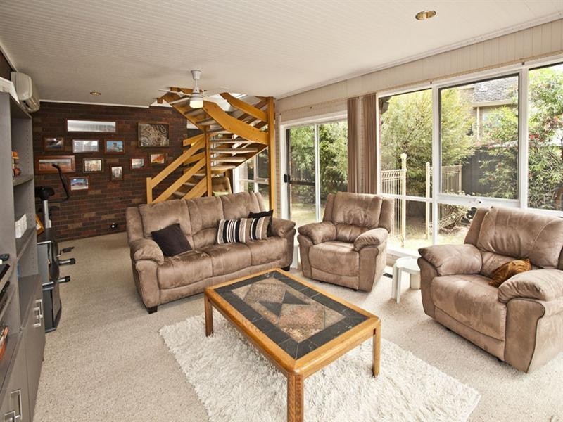 3 Delfin Court, Glen Waverley VIC 3150