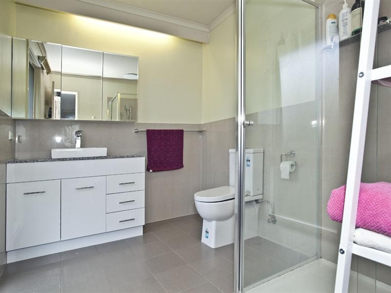 8 Burbank Court, Wheelers Hill VIC 3150