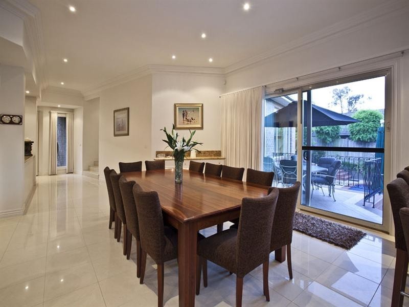 5 Halcyon Drive, Wheelers Hill VIC 3150