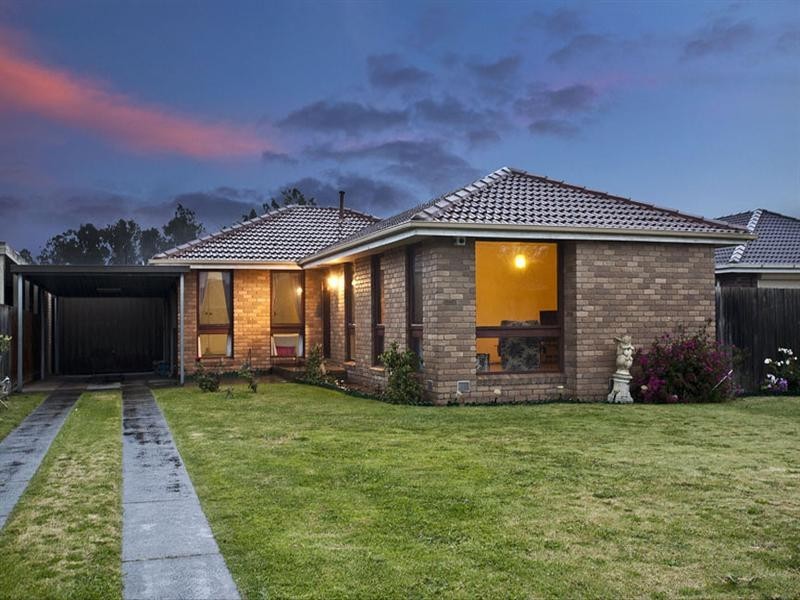 14 Garden Court, Keysborough VIC 3173