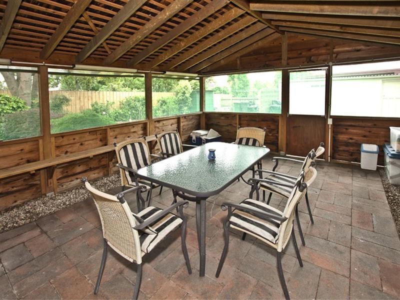 13 Lea Road, Mulgrave VIC 3170