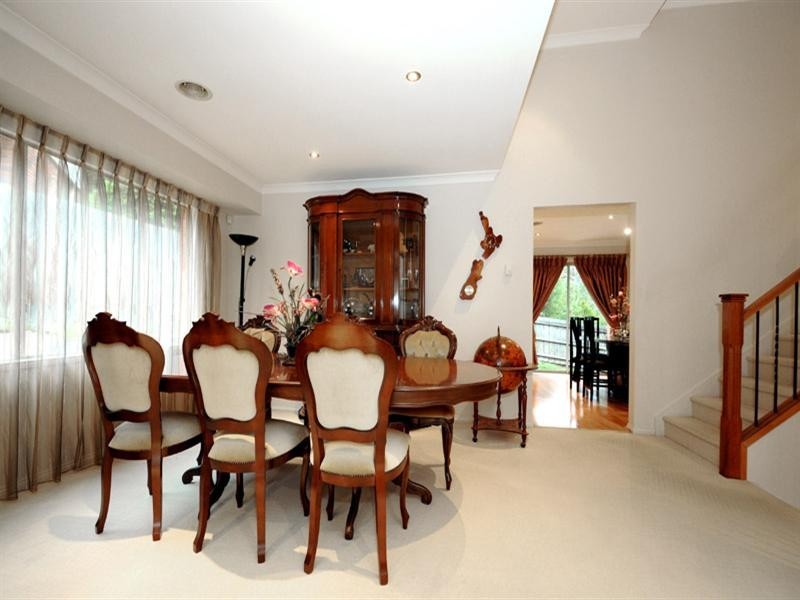 1 Highvale Road, Glen Waverley VIC 3150