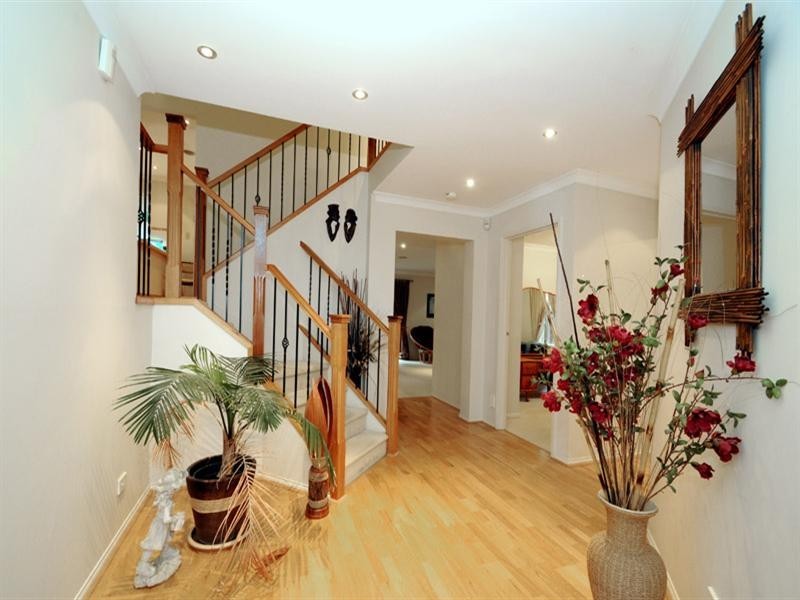 1 Highvale Road, Glen Waverley VIC 3150