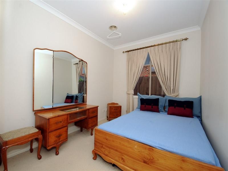 1 Highvale Road, Glen Waverley VIC 3150