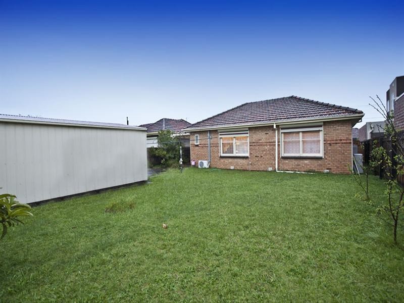 18 Bulong Street, Dandenong VIC 3175