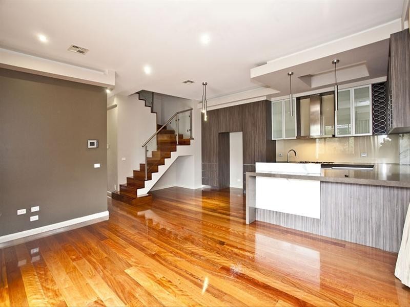 5 Chivers Avenue, Glen Waverley VIC 3150