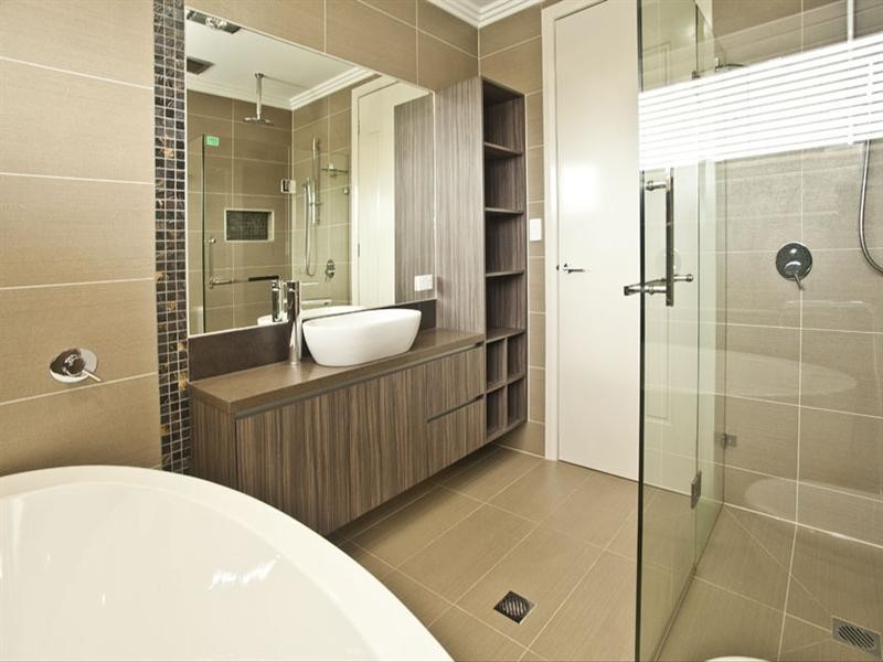 5 Chivers Avenue, Glen Waverley VIC 3150