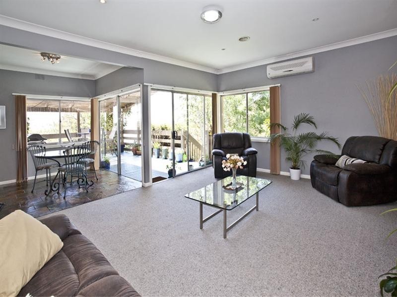 4 Alimar Road, Glen Waverley VIC 3150