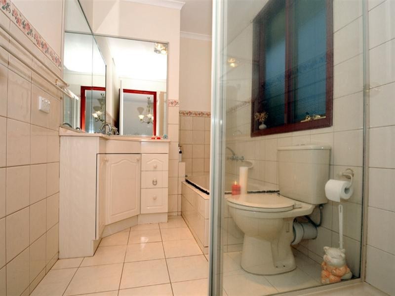 114 Rawdon Hill Drive, Dandenong North VIC 3175