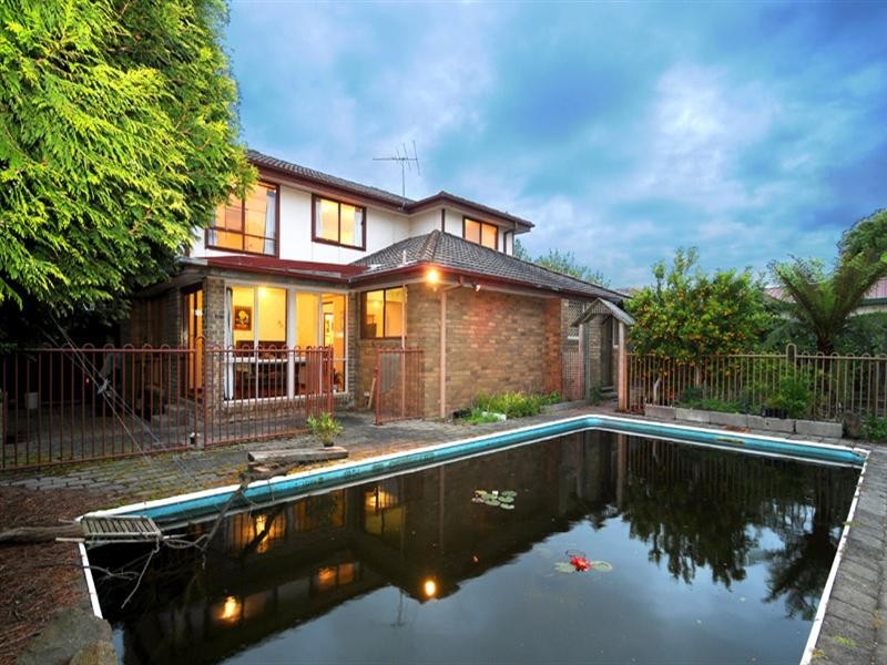 114 Rawdon Hill Drive, Dandenong North VIC 3175