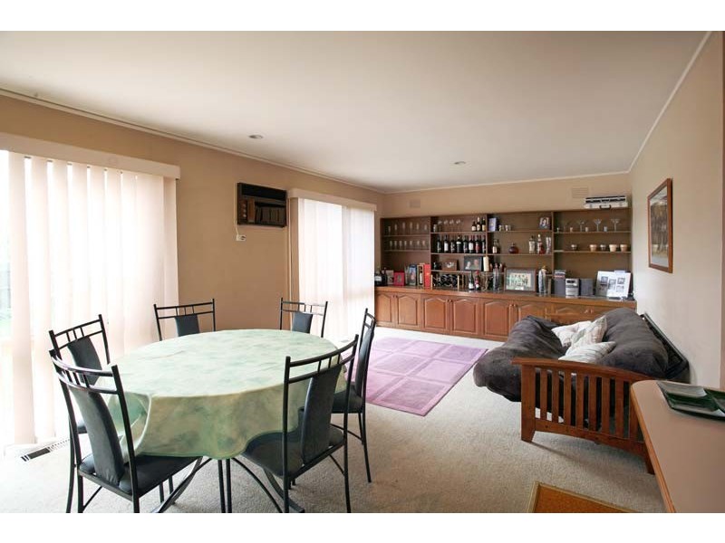 7 Redfern Crescent, Mulgrave VIC 3170