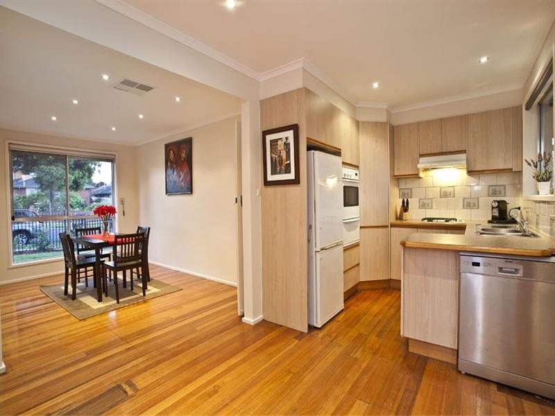 82 Hansworth Street, Mulgrave VIC 3170