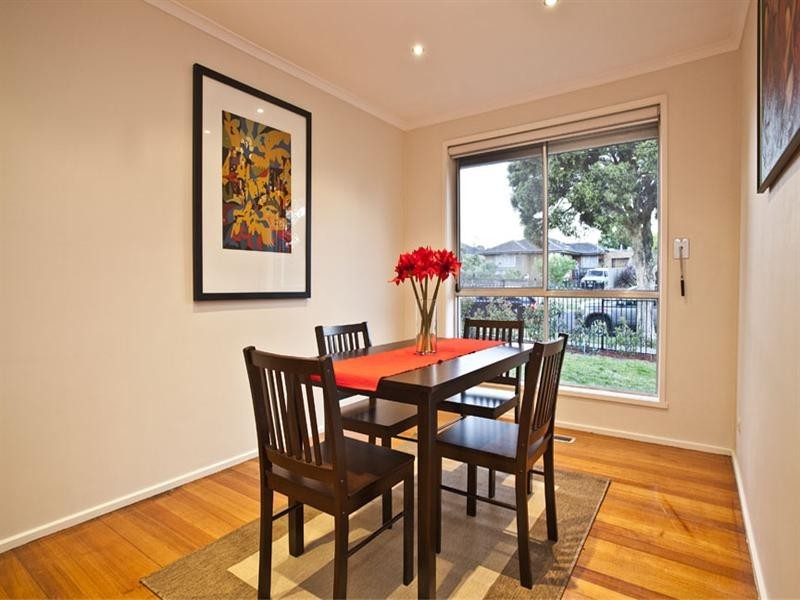 82 Hansworth Street, Mulgrave VIC 3170