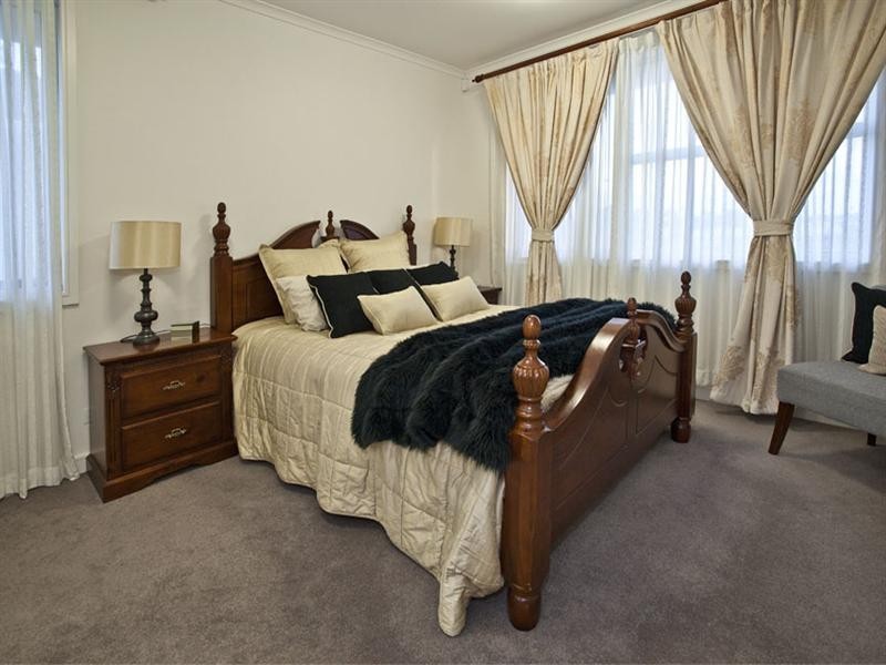 22 Anfield Crescent, Mulgrave VIC 3170