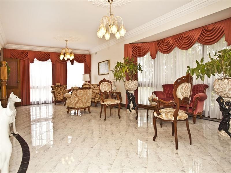 44 Grandview Road, Wheelers Hill VIC 3150