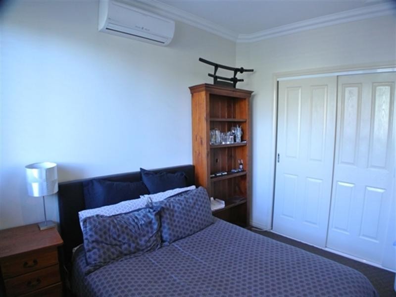 2/1 Highclere Avenue, Mount Waverley VIC 3149