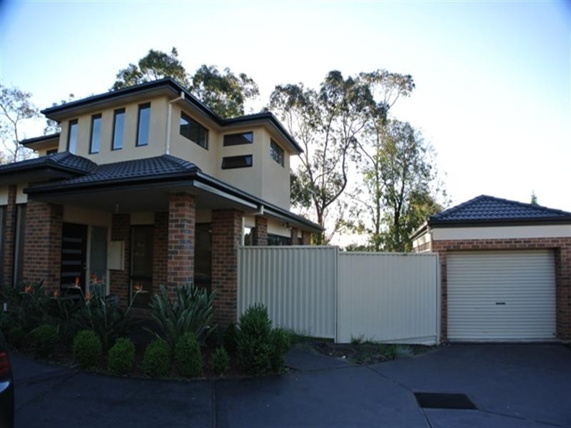 2/1 Highclere Avenue, Mount Waverley VIC 3149