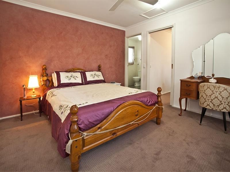 1 Bentley Court, Mulgrave VIC 3170