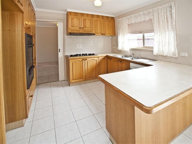 2/57 Watsons Road, Glen Waverley VIC 3150