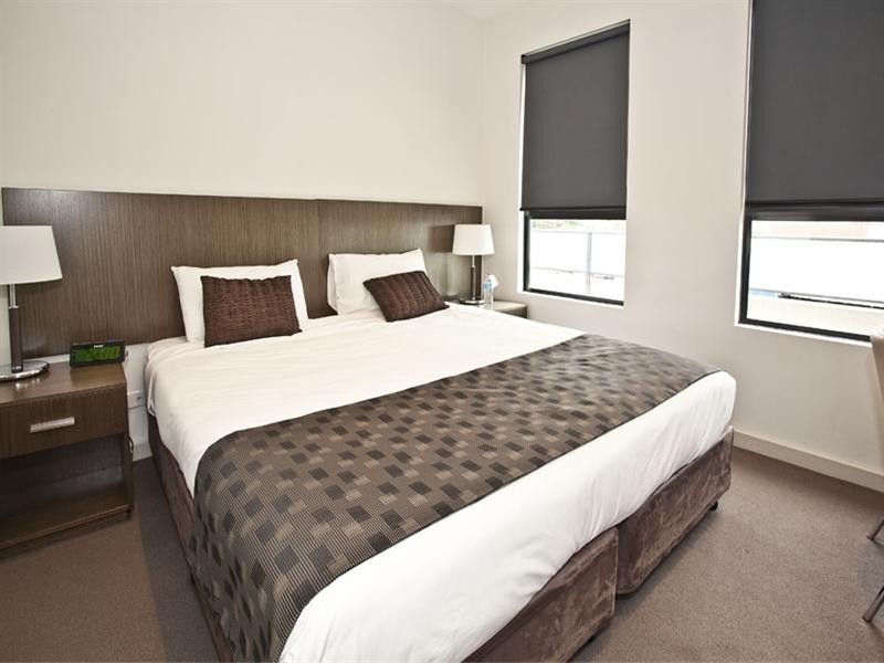 211/353 Springvale Road, Glen Waverley VIC 3150