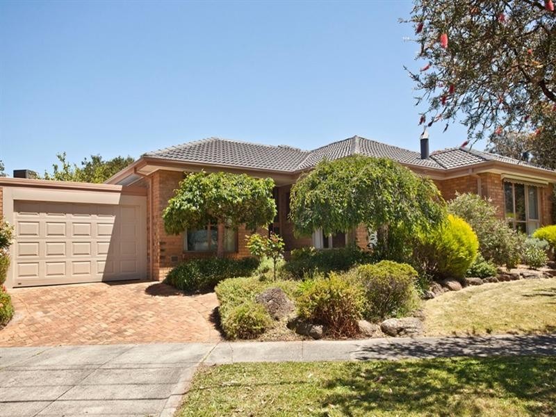 49 Mary Avenue, Wheelers Hill VIC 3150
