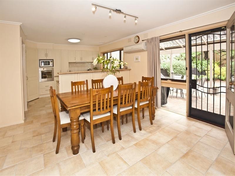 3 Colonial Close, Wheelers Hill VIC 3150