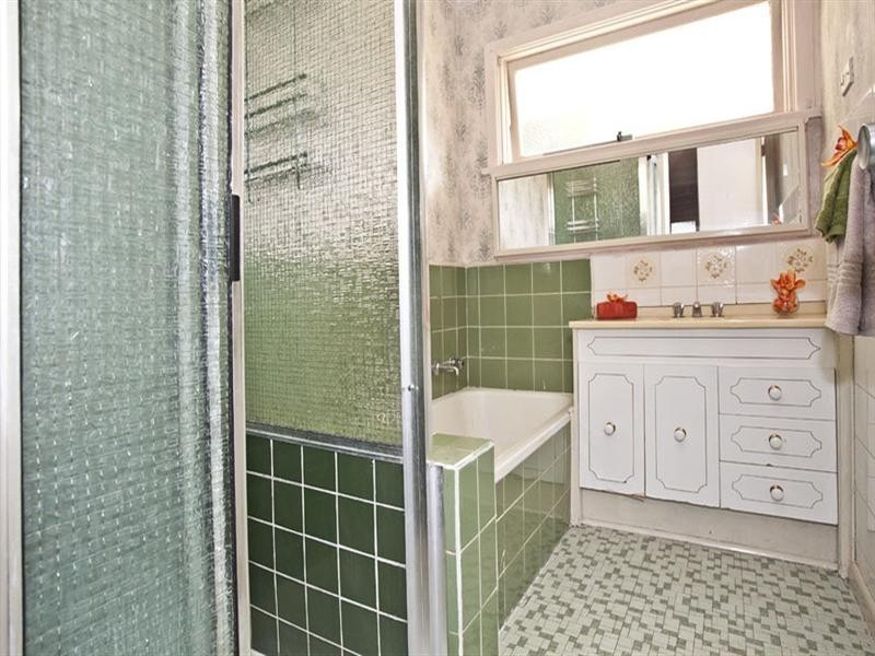 4 Griffiths Court, Mount Waverley VIC 3149