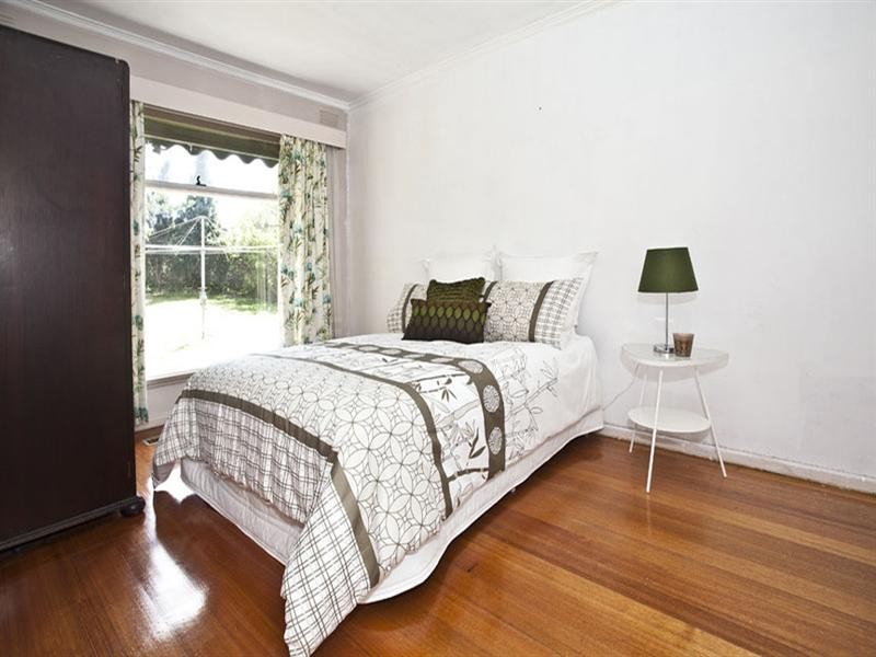 4 Griffiths Court, Mount Waverley VIC 3149