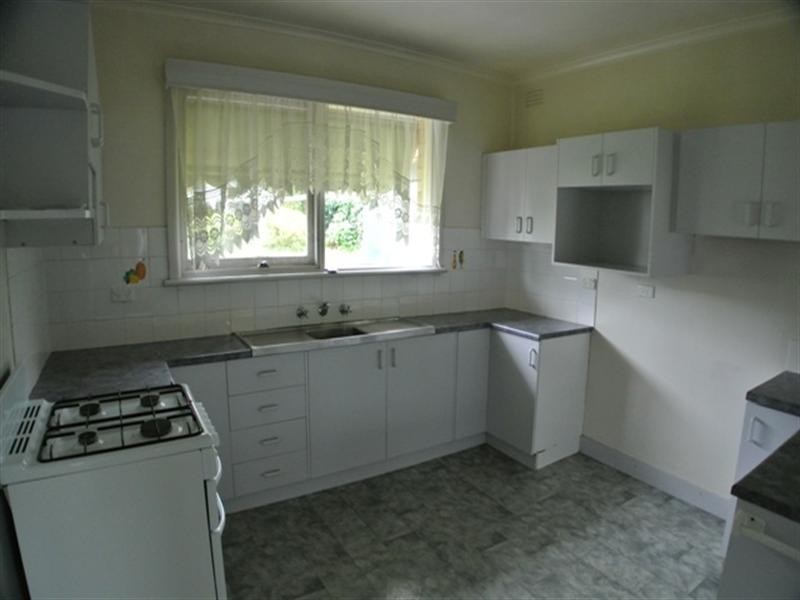 11 Bradstreet Road, Mount Waverley VIC 3149