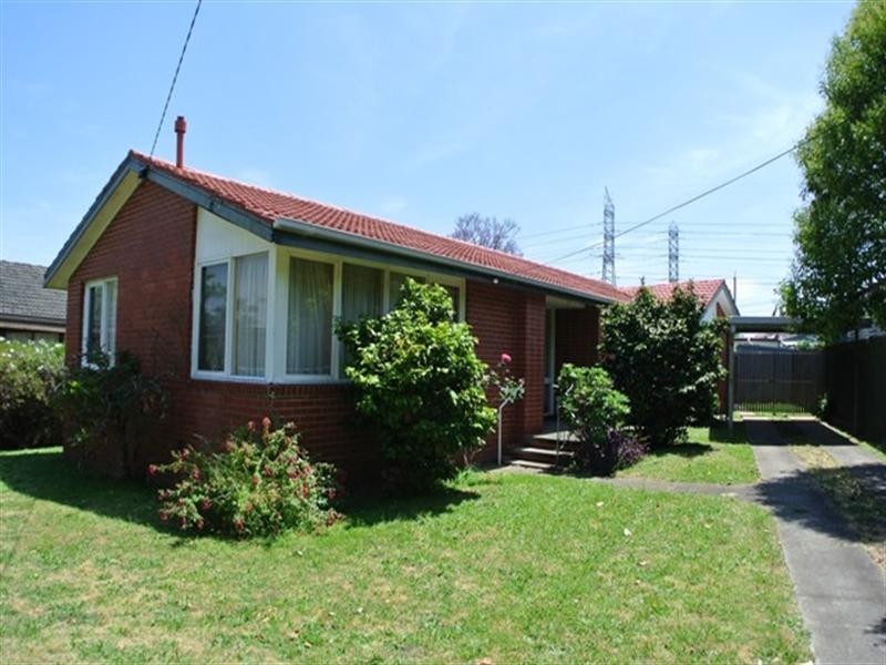 9 Winmalee Drive, Glen Waverley VIC 3150