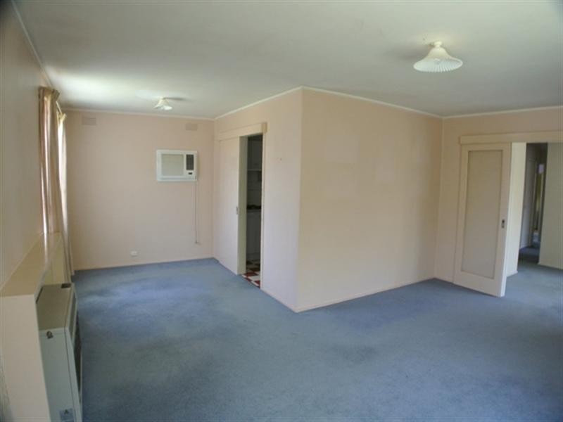 9 Winmalee Drive, Glen Waverley VIC 3150