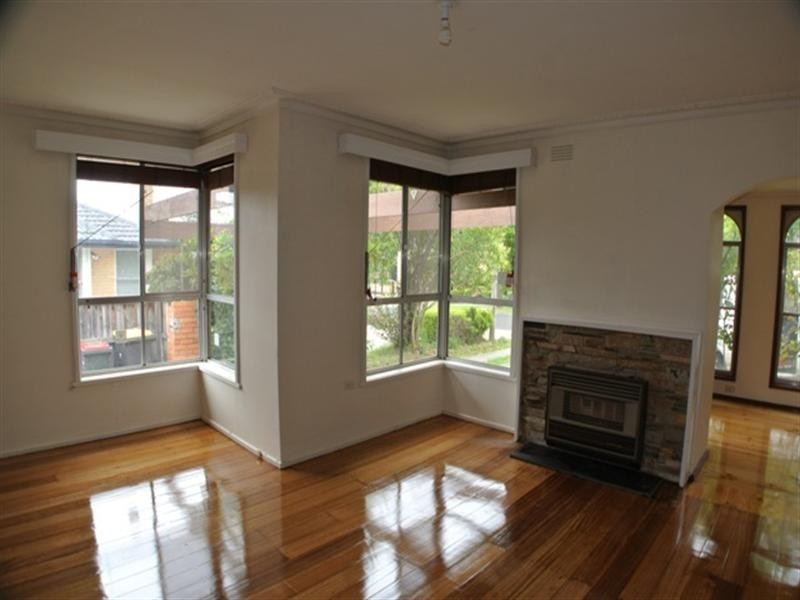 1/23 Mandowie Road, Glen Waverley VIC 3150