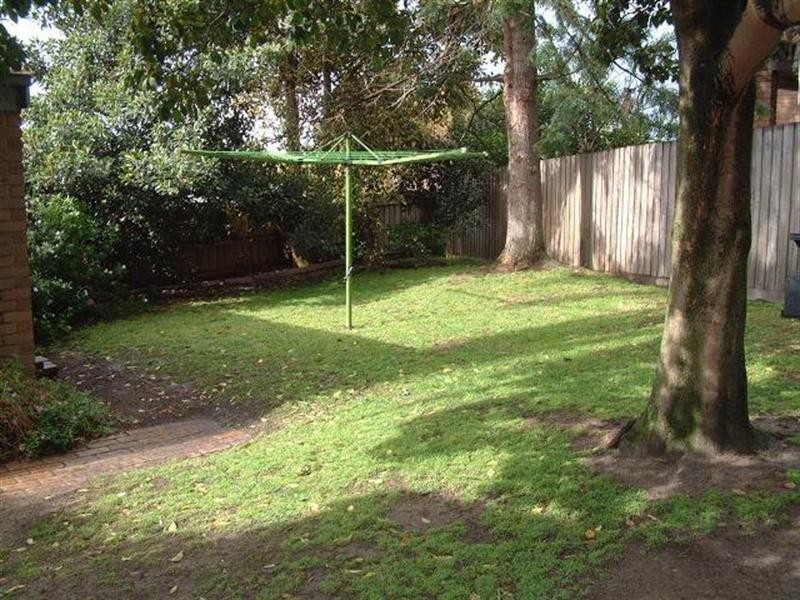 2 Palmerston Crescent, Wheelers Hill VIC 3150