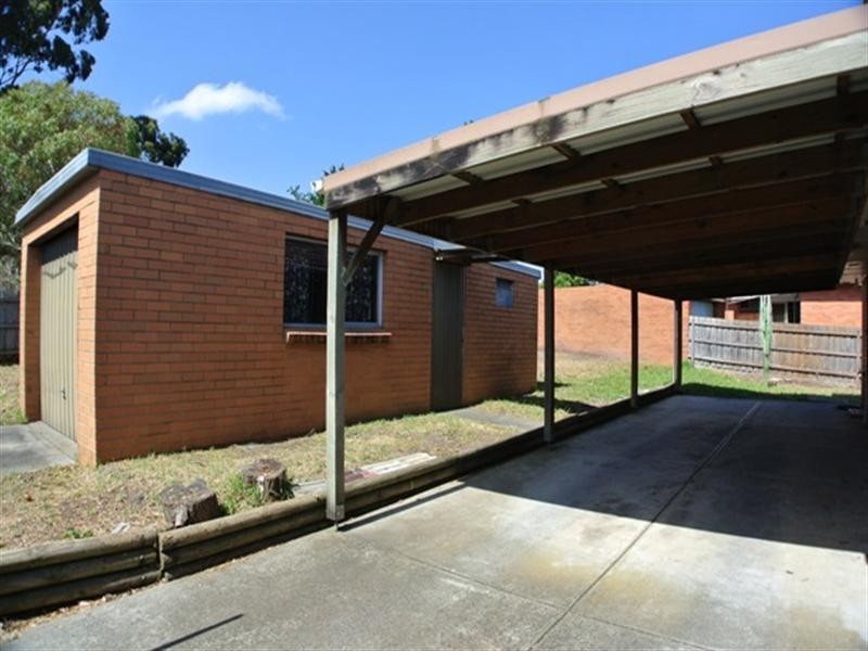 11 Willow Avenue, Glen Waverley VIC 3150