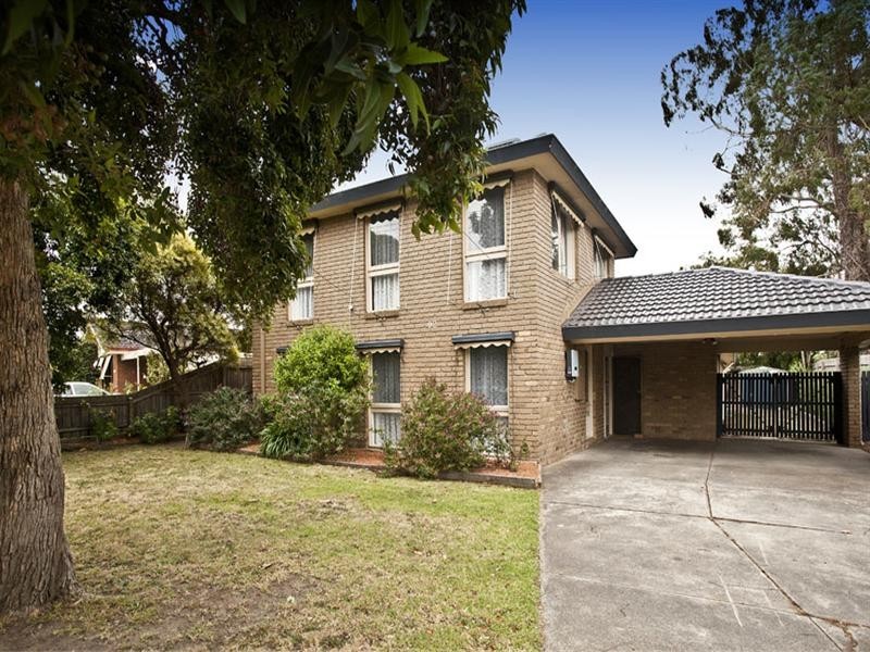92 Capital Avenue, Glen Waverley VIC 3150