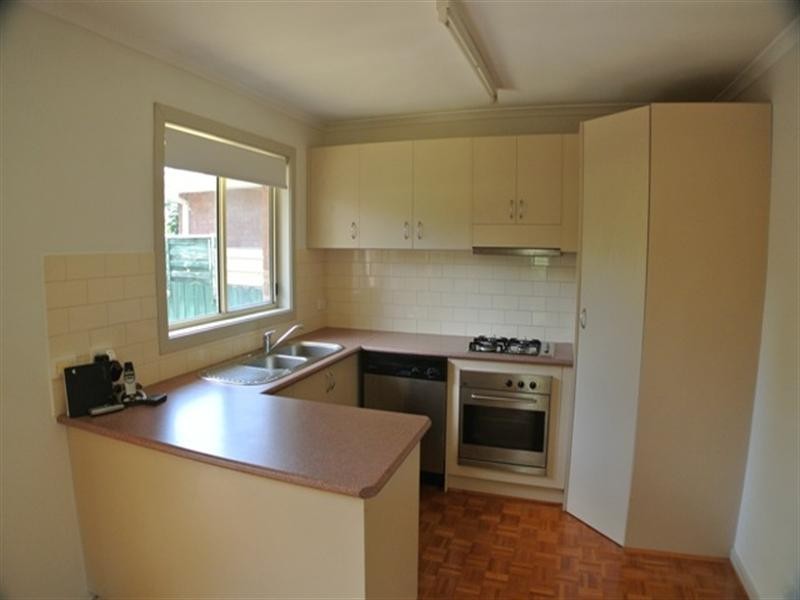 76 Callaghan Avenue, Glen Waverley VIC 3150
