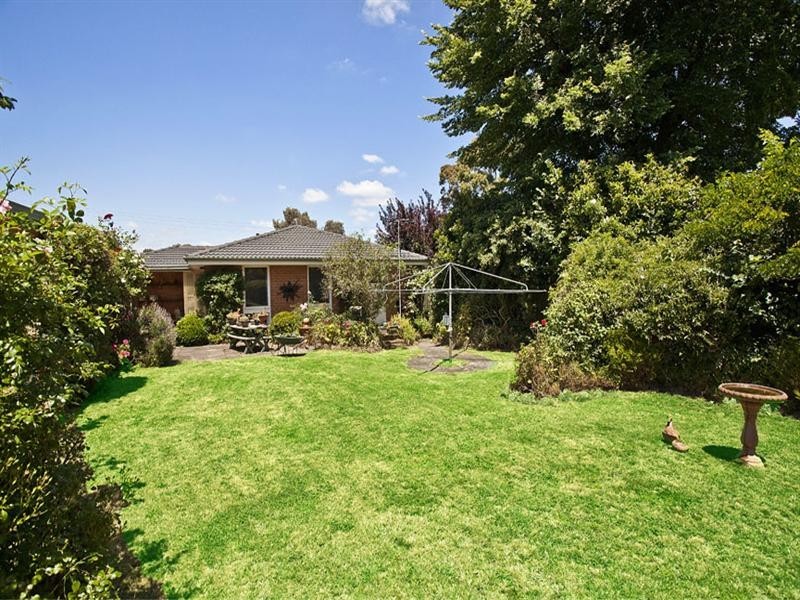 3 Willow Avenue, Glen Waverley VIC 3150