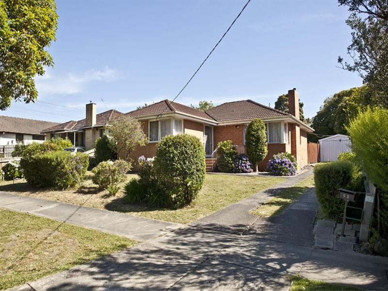 52 Rose Avenue, Glen Waverley VIC 3150