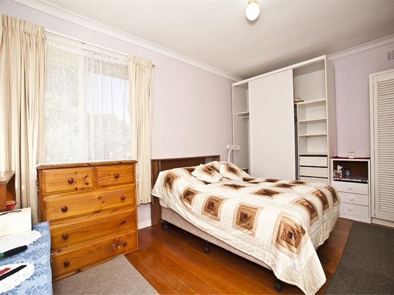 52 Rose Avenue, Glen Waverley VIC 3150