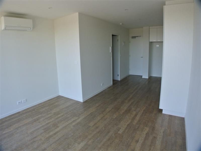 1211/39-55 Kingsway, Glen Waverley VIC 3150