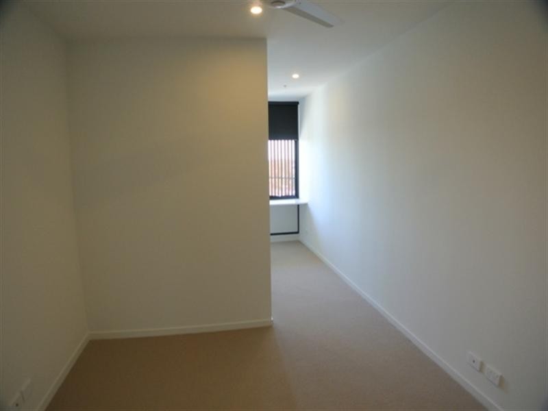 1211/39-55 Kingsway, Glen Waverley VIC 3150