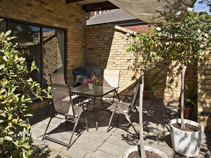 735 High Street Road, Glen Waverley VIC 3150